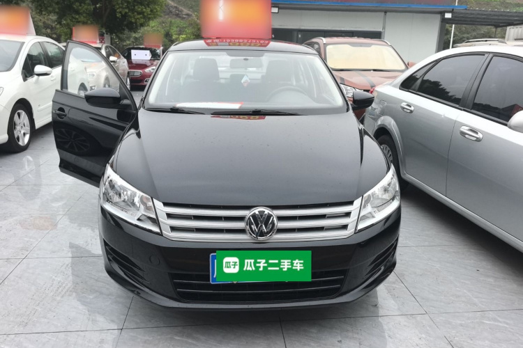 大众 桑塔纳 2013款 1.6L 手动风尚版车身外观2