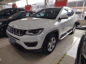 Jeep 指南者 2020款 220T 自动领先版