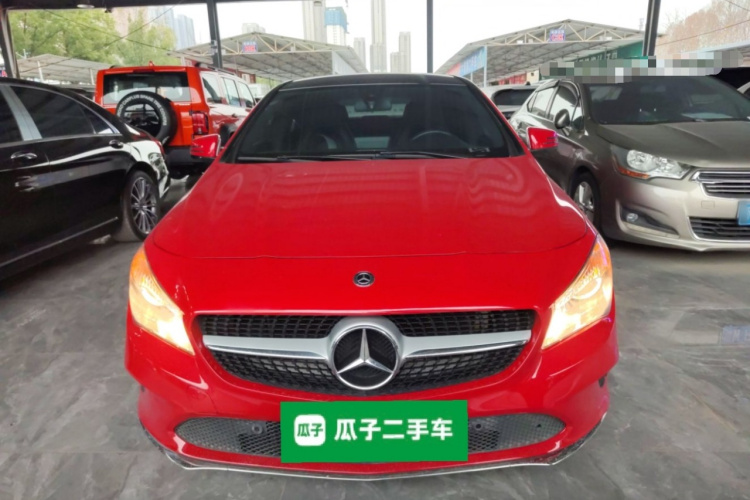 奔驰CLA 2018款 CLA 200 动感型车身外观2