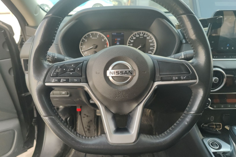 日产 轩逸 2021款 1.6L XL CVT悦享版中控内饰13