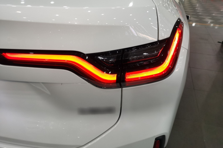 蔚来EC6 2020款 605KM 运动版车身外观6006