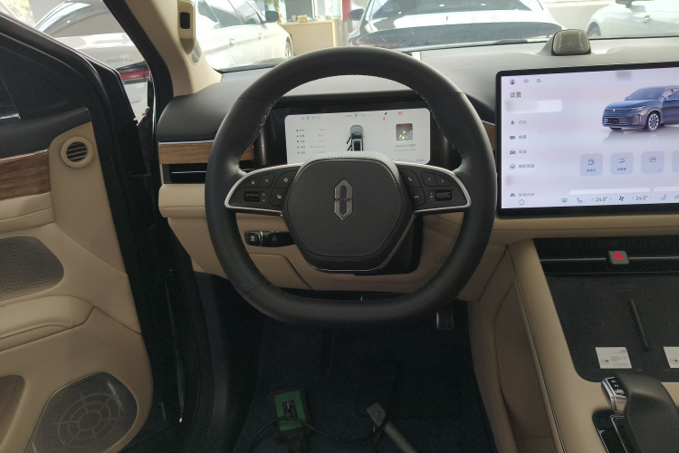 鸿蒙智行 问界M7 2022款 1.5T 后驱舒适版中控内饰13