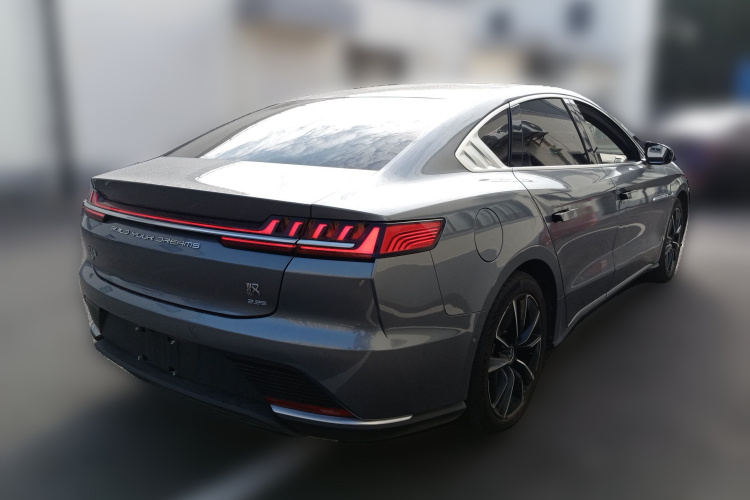 比亚迪 汉 2020款 EV 四驱高性能版旗舰型车身外观7