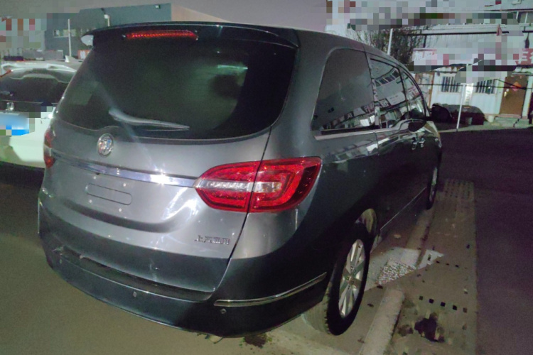 别克GL8 2018款 28T 豪华型 国VI车身外观6005