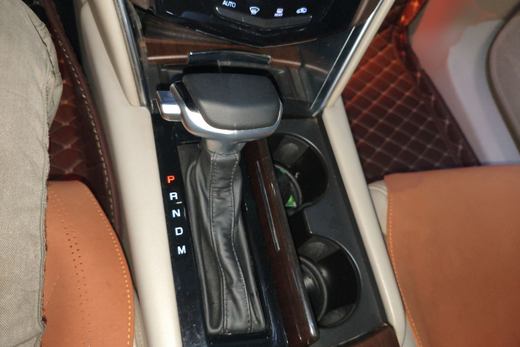 凯迪拉克XTS 2015款 28T 舒适型局部细节18