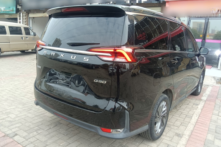 上汽大通MAXUS 大通G50 2020款 1.5T 自动豪华版车身外观7