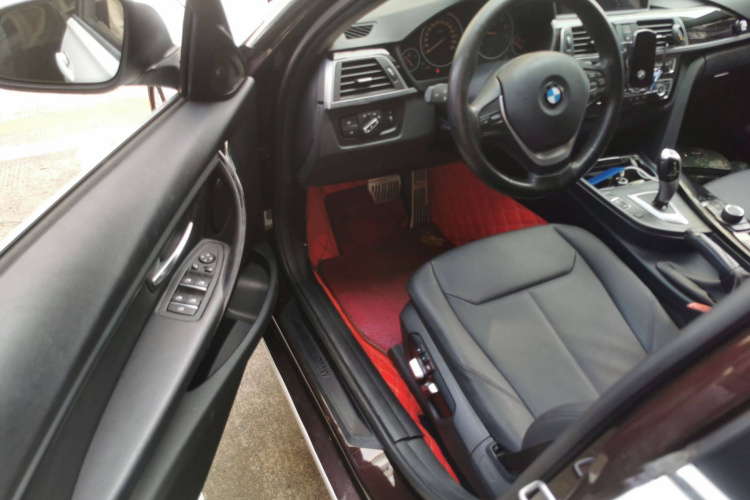 宝马3系 2017款 320Li 时尚型中控内饰20