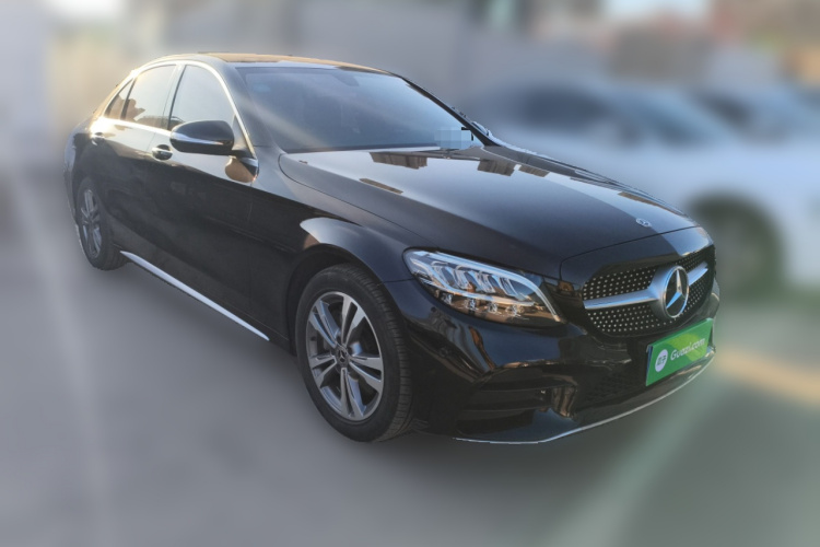 奔驰C级 2020款 改款 C 200 L 时尚型运动版车身外观3