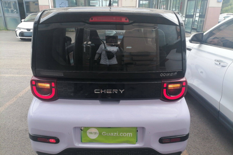 奇瑞新能源 QQ冰淇淋 2024款 170km 圣代 +车身外观6