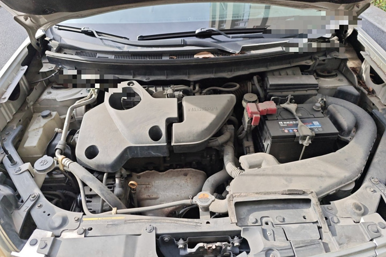 日产 奇骏 2010款 2.5L CVT豪华版 4WD局部细节24