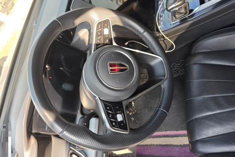 红旗H5 2023款 2.0T 自动智联旗畅版局部细节13