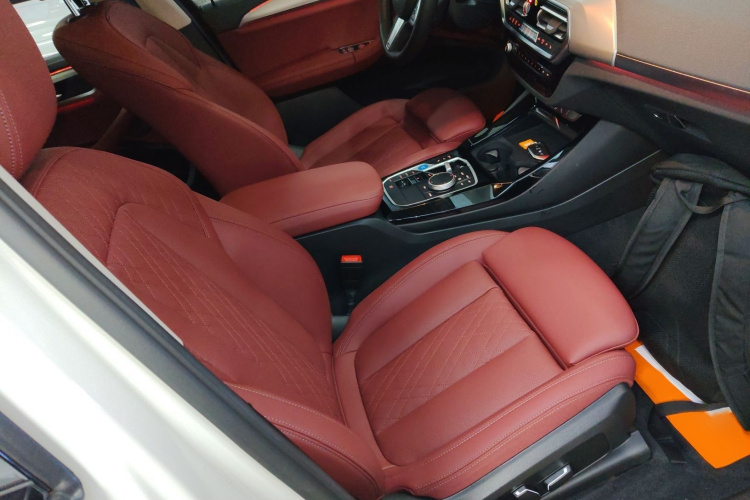 宝马iX3 2024款 创领型局部细节41