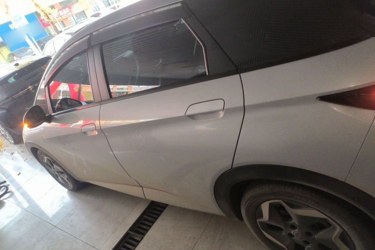 比亚迪 海豚 2021款 405km 时尚版车身外观6003