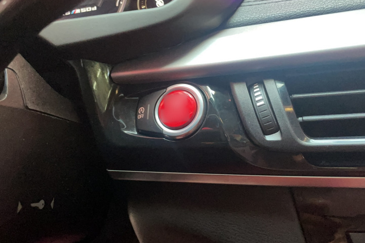 宝马X6（平行进口） 中控内饰7014