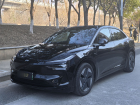 乐道L60 2024款 60kWh 四驱版