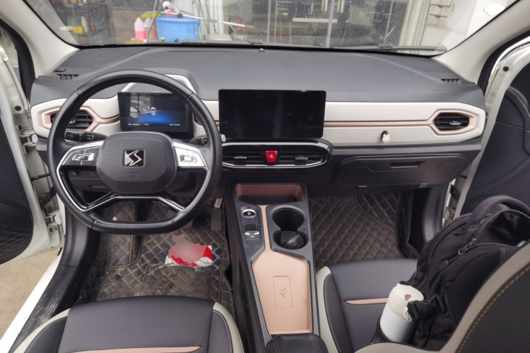 思皓 2022款 花仙子款 满天星中控内饰12