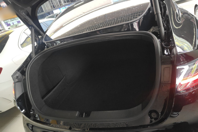 零跑汽车 零跑C01 2023款 630四驱性能版机舱底盘23