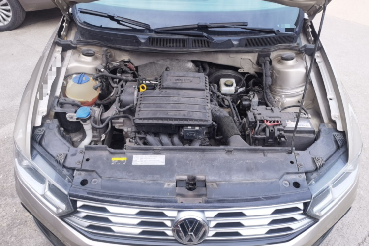 大众 C-TREK蔚领 2018款 1.5L 自动舒适型机舱底盘24