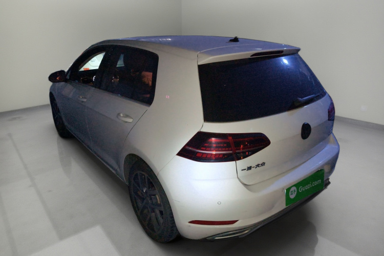 大众 高尔夫 2020款 280TSI DSG豪华型车身外观5