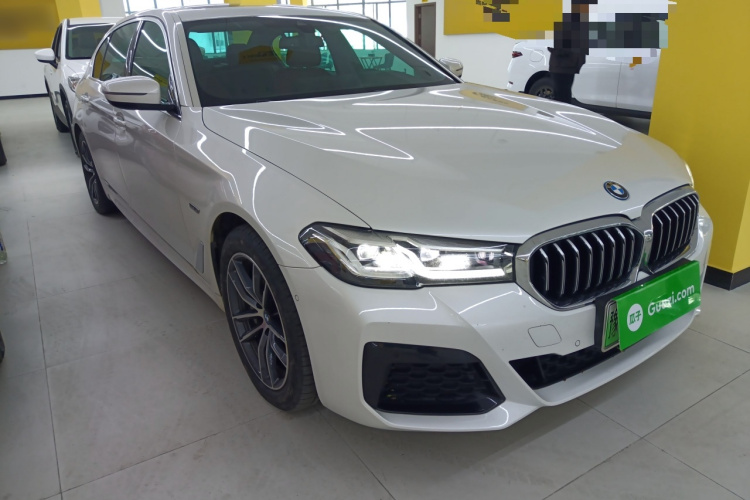 宝马5系新能源 2022款 535Le M运动套装车身外观6002