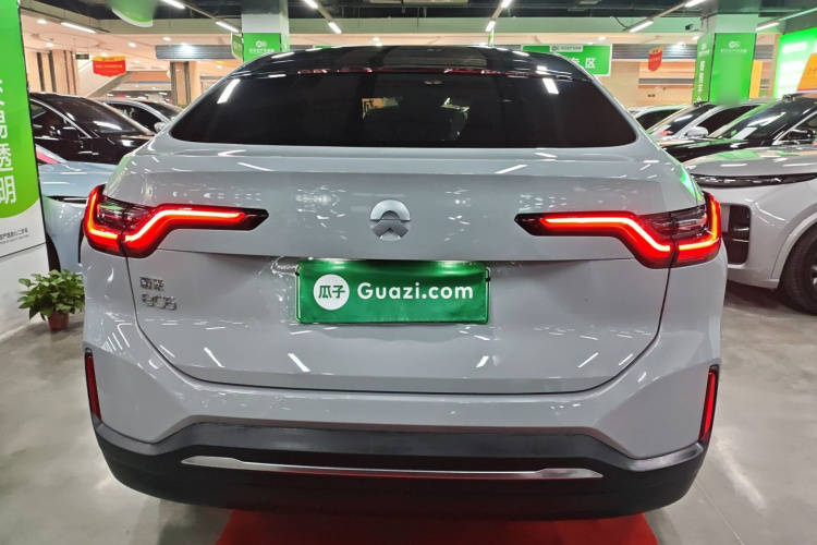 蔚来EC6 2020款 605KM 运动版车身外观6