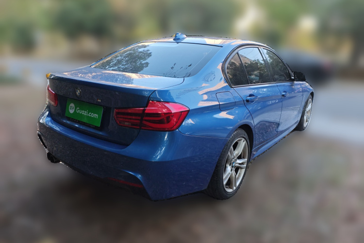 宝马3系 2019款 320i M运动套装车身外观7