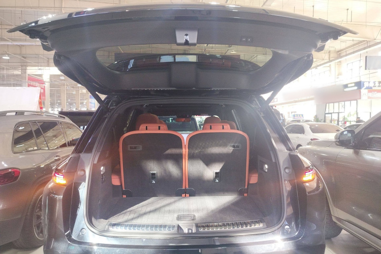 理想汽车 理想L8 2024款 Pro中控内饰23