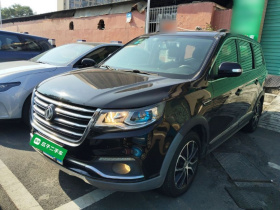 东风风行 风行SX6 2016款 1.6L 手动尊享型