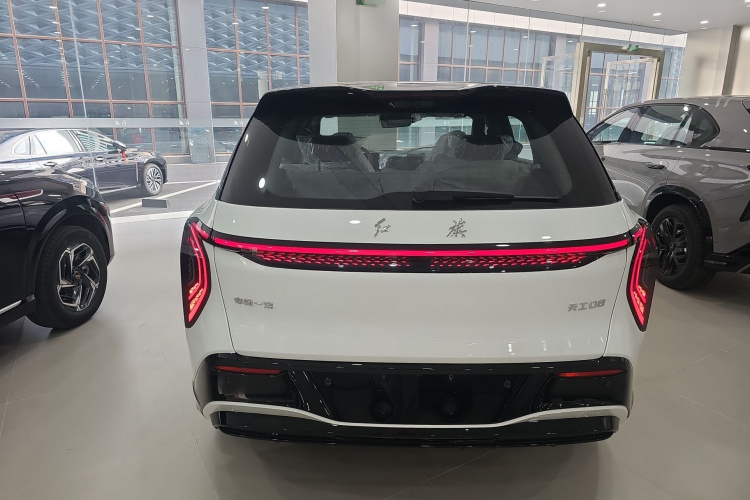 红旗天工08 2025款 605先锋版车身外观6