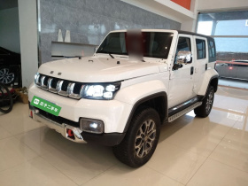 北京BJ40 2019款 2.0T 自动四驱城市猎人版旗舰型 国V