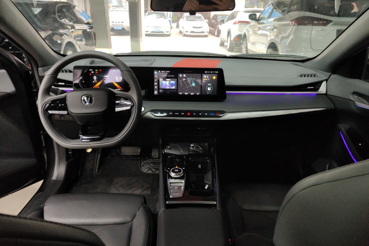 长安 锐程PLUS 2023款 1.5T DCT领悦型中控内饰12