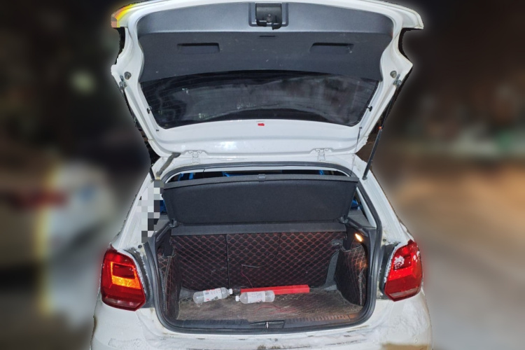 大众 Polo 2014款 1.4L 手动风尚版中控内饰23