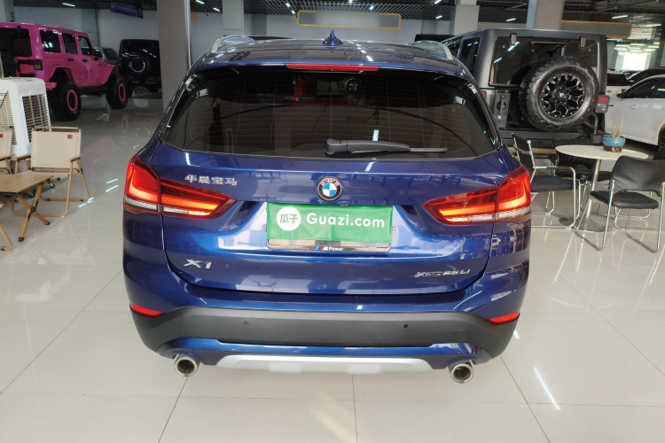 宝马X1 2020款 xDrive25Li 尊享型车身外观6004