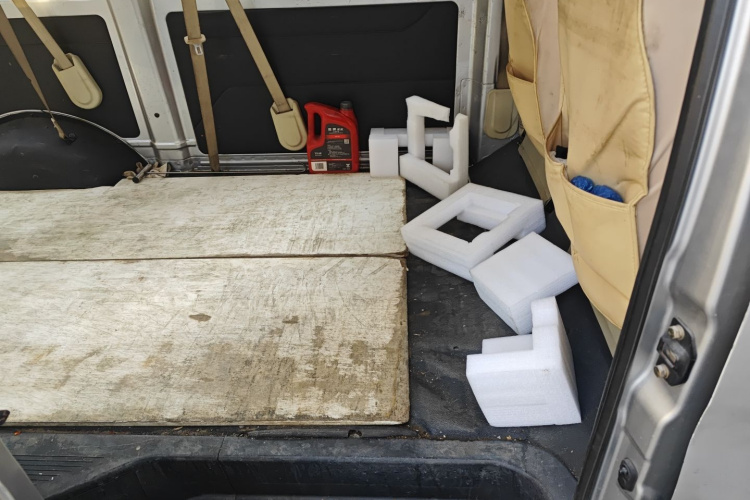 长安凯程 长安睿行M80 2014款 1.5L标准型4G15S中控内饰21