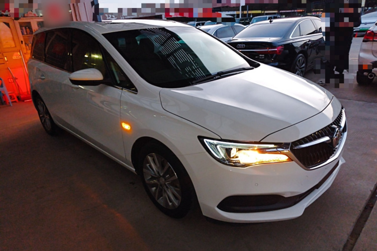 别克GL6 2019款 18T 6座互联豪华型 国VI车身外观3