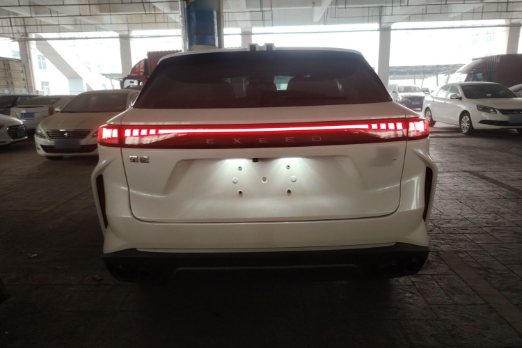 星途瑶光 2023款 400T 两驱优享飞鱼版车身外观6