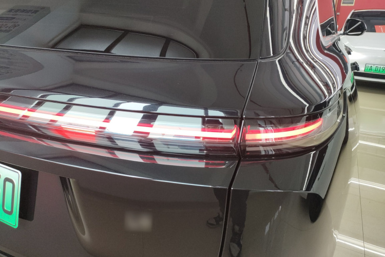 理想汽车 理想L9 2024款 Pro车身外观6006