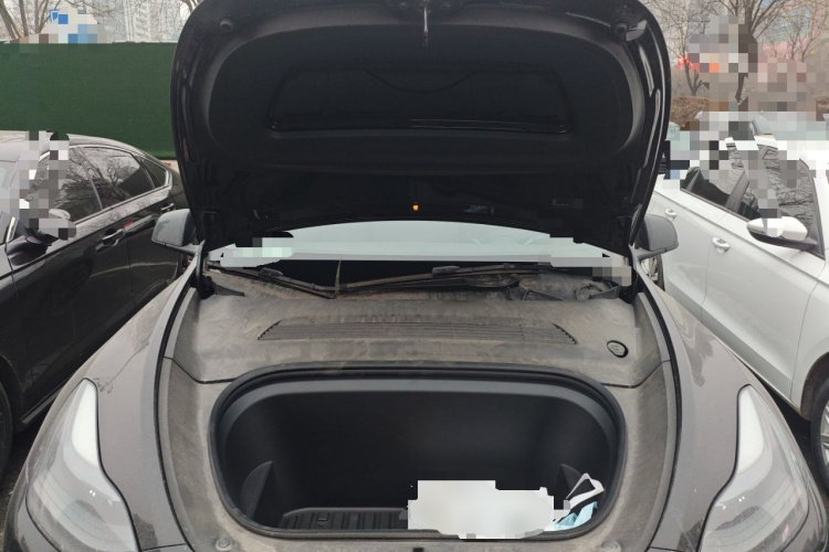 特斯拉 Model Y 2021款 标准续航后驱版局部细节24