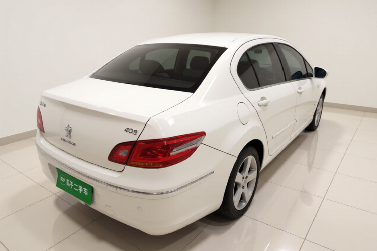 标致408 2013款 2.0L 自动舒适版车身外观7