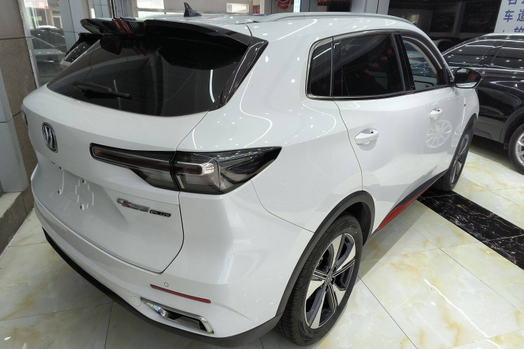 长安CS55PLUS 2022款 第二代 1.5T DCT尊贵型车身外观6005