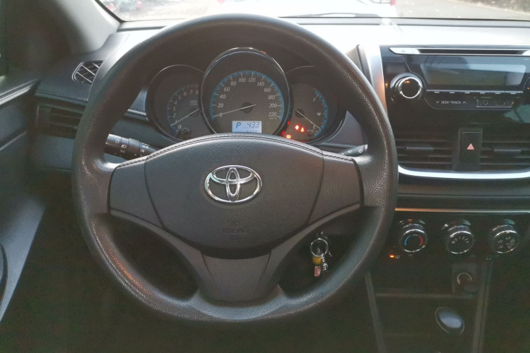 丰田 YARiS L 致炫 2016款 改款 1.5E CVT魅动版局部细节13