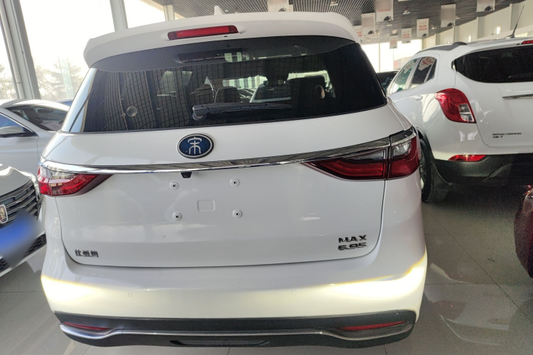 比亚迪 宋MAX新能源 2019款 DM 1.5T 智联致耀型 6座 国VI车身外观6004