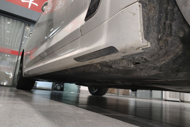 宝马5系 2022款 改款 530Li xDrive M运动套装局部细节9001