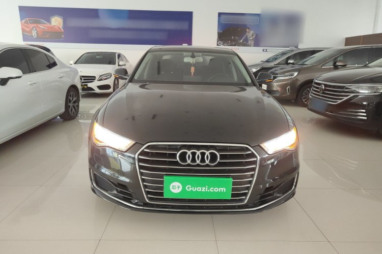 奥迪A6L 2017款 30 FSI 舒适型车身外观2