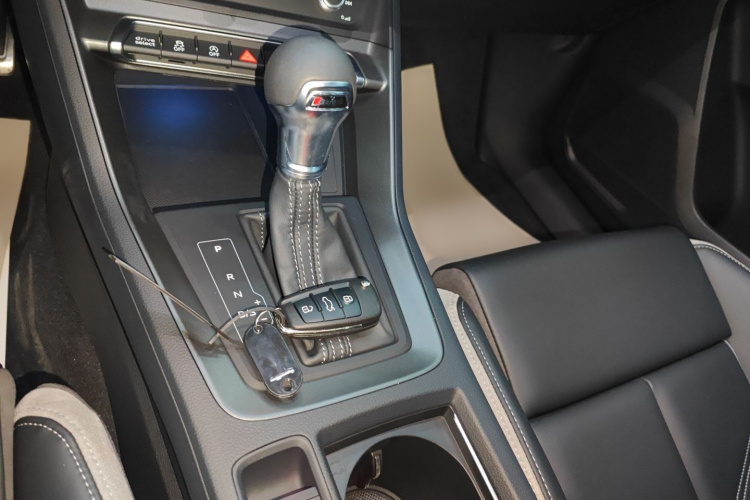 奥迪Q3 2024款 40 TFSI 时尚动感型局部细节18