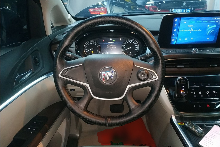 别克GL8 2022款 陆上公务舱 652T 舒适型中控内饰13