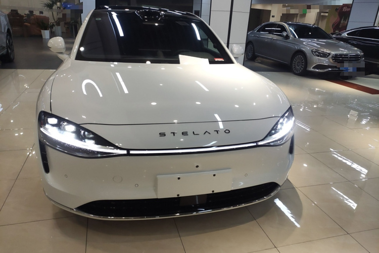 鸿蒙智行 享界S9 2024款 纯电 Ultra 四驱旗舰版车身外观6001