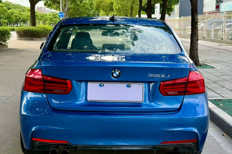 宝马3系 2017款 320Li M运动型车身外观6005