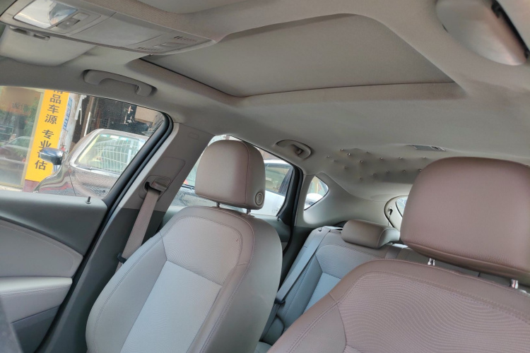 别克 英朗 2013款 XT 1.6L 自动时尚版局部细节22