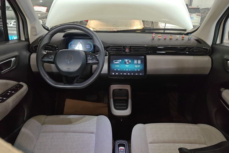 零跑汽车 零跑T03 2022款 皓玉版中控内饰12